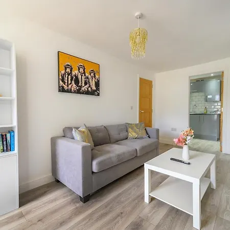 -f4ng- For Your Relaxed & Cosy Apartamento